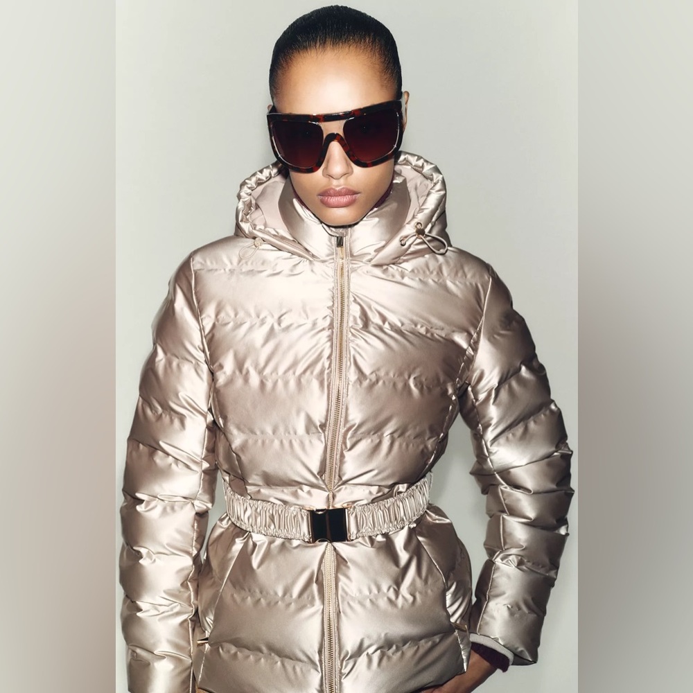 Zara Fitted Cropped Windproof Anorak
